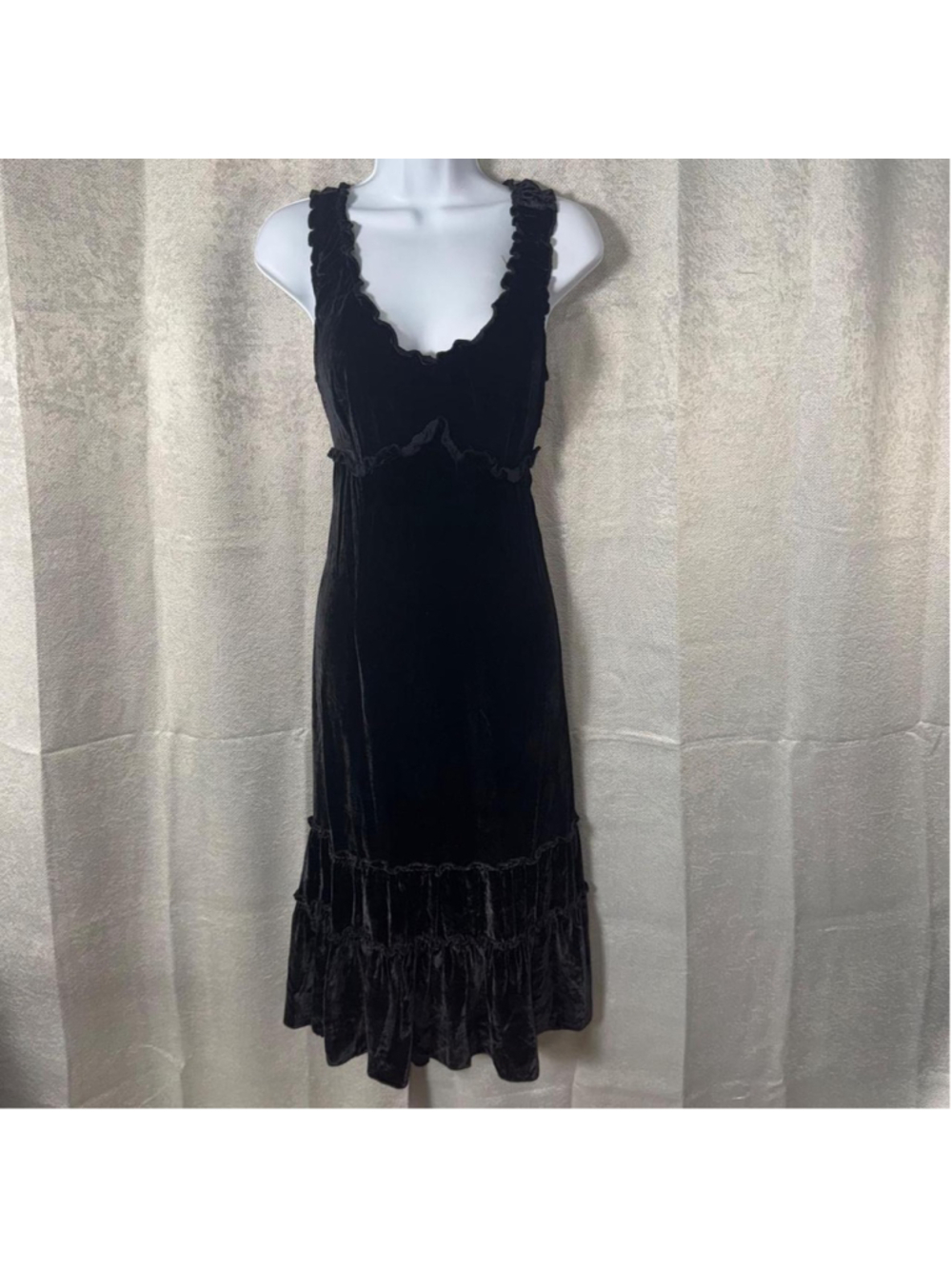 Sisley Black velvet midi baby doll dress M ruffles tiered flowy 90s Y2k Witchy